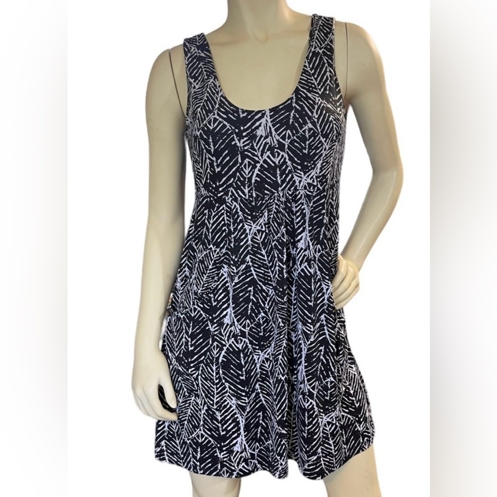 Portocruz Sleeveless Swim Cover-up/Dress, black & white print Size S